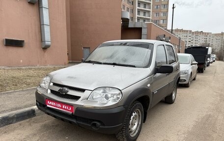 Chevrolet Niva I рестайлинг, 2012 год, 530 000 рублей, 1 фотография