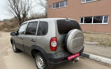 Chevrolet Niva I рестайлинг, 2012 год, 530 000 рублей, 3 фотография