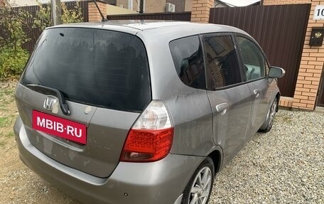 Honda Fit III, 2004 год, 470 000 рублей, 4 фотография