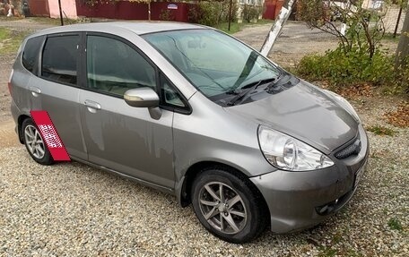 Honda Fit III, 2004 год, 470 000 рублей, 2 фотография