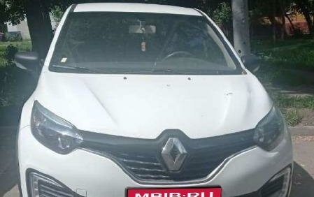 Renault Kaptur I рестайлинг, 2018 год, 1 000 000 рублей, 1 фотография