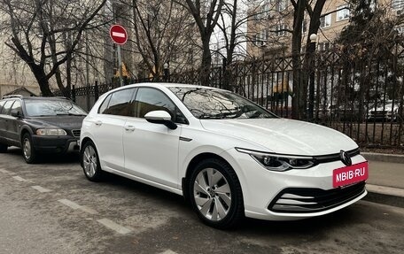 Volkswagen Golf VIII, 2021 год, 3 600 000 рублей, 7 фотография