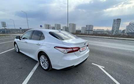 Toyota Camry, 2019 год, 3 299 000 рублей, 7 фотография