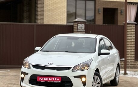 KIA Rio IV, 2018 год, 1 300 000 рублей, 1 фотография