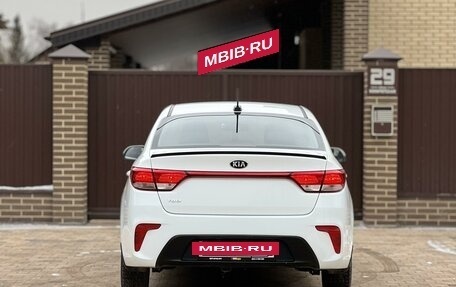 KIA Rio IV, 2018 год, 1 300 000 рублей, 6 фотография