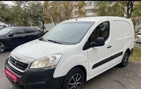 Peugeot Partner II рестайлинг 2, 2017 год, 980 000 рублей, 5 фотография