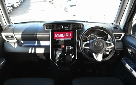 Toyota Roomy I, 2018 год, 1 415 000 рублей, 6 фотография