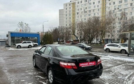 Toyota Camry, 2011 год, 1 300 000 рублей, 4 фотография