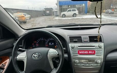 Toyota Camry, 2011 год, 1 300 000 рублей, 12 фотография