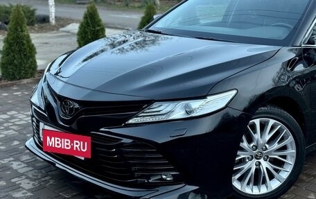 Toyota Camry, 2020 год, 3 290 000 рублей, 4 фотография