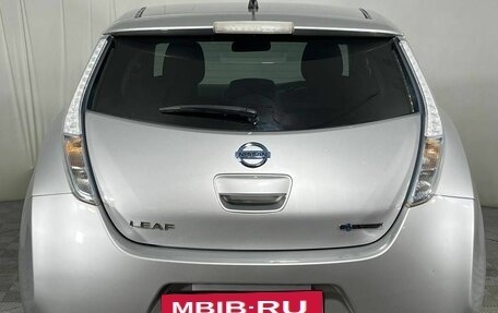 Nissan Leaf I, 2014 год, 890 000 рублей, 6 фотография