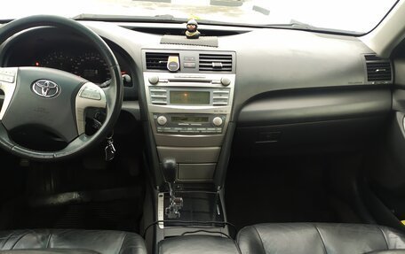 Toyota Camry, 2007 год, 870 000 рублей, 5 фотография