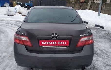 Toyota Camry, 2007 год, 870 000 рублей, 10 фотография