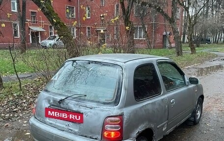 Nissan March II, 2001 год, 130 000 рублей, 3 фотография