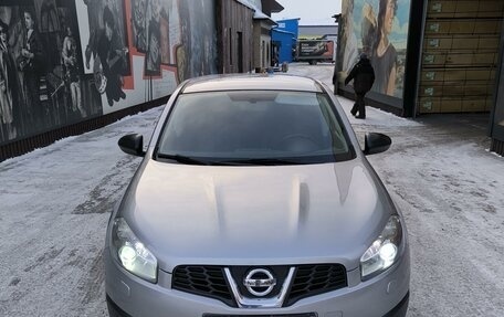 Nissan Qashqai, 2010 год, 1 230 000 рублей, 2 фотография