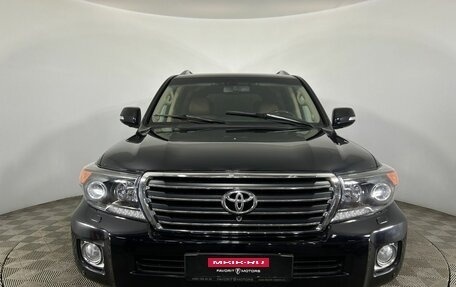 Toyota Land Cruiser 200, 2015 год, 4 950 000 рублей, 2 фотография