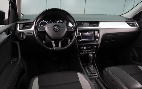 Skoda Rapid I, 2017 год, 1 369 000 рублей, 6 фотография