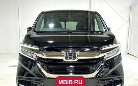 Honda Stepwgn IV, 2021 год, 2 400 000 рублей, 2 фотография