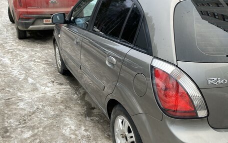 KIA Rio II, 2010 год, 670 000 рублей, 4 фотография