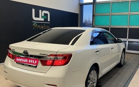 Toyota Camry, 2012 год, 2 050 000 рублей, 6 фотография