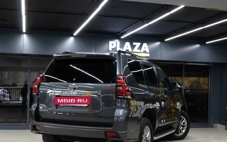 Toyota Land Cruiser Prado 150 рестайлинг 2, 2019 год, 5 319 000 рублей, 4 фотография