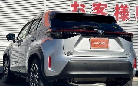 Toyota Yaris Cross, 2020 год, 1 750 000 рублей, 8 фотография