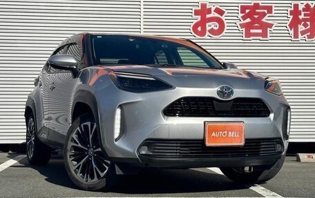 Toyota Yaris Cross, 2020 год, 1 750 000 рублей, 20 фотография