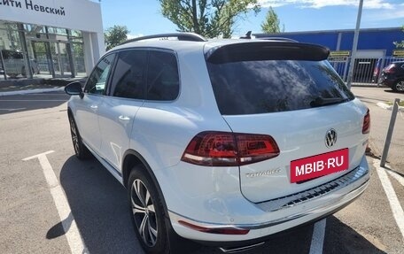 Volkswagen Touareg III, 2018 год, 4 700 000 рублей, 3 фотография