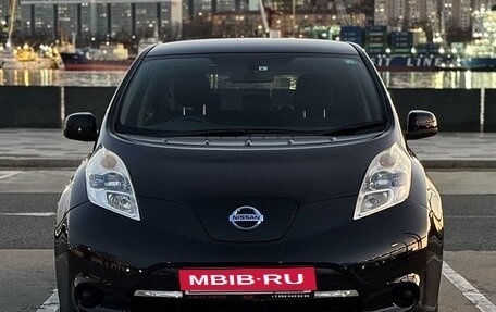 Nissan Leaf I, 2013 год, 515 000 рублей, 2 фотография