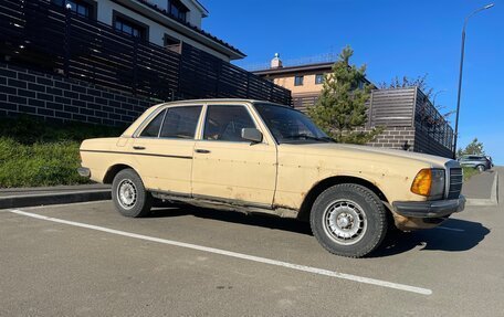 Mercedes-Benz W123, 1981 год, 200 000 рублей, 25 фотография