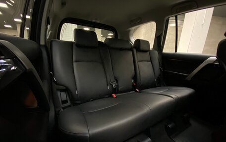 Toyota Land Cruiser Prado 150 рестайлинг 2, 2016 год, 4 699 999 рублей, 33 фотография