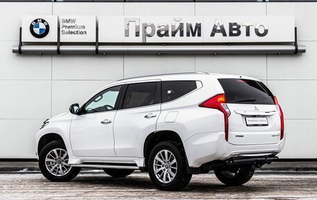 Mitsubishi Pajero Sport III рестайлинг, 2019 год, 2 680 000 рублей, 2 фотография