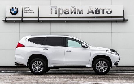 Mitsubishi Pajero Sport III рестайлинг, 2019 год, 2 680 000 рублей, 6 фотография