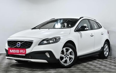 Volvo V40 II рестайлинг, 2014 год, 1 070 000 рублей, 2 фотография