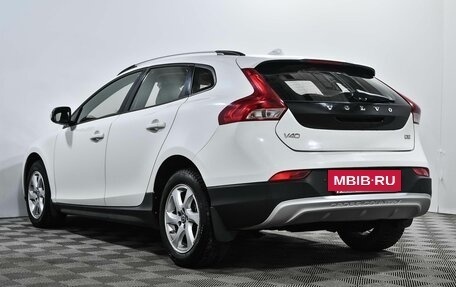 Volvo V40 II рестайлинг, 2014 год, 1 070 000 рублей, 7 фотография