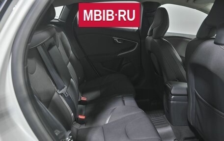 Volvo V40 II рестайлинг, 2014 год, 1 070 000 рублей, 15 фотография