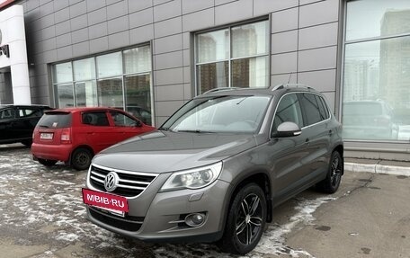 Volkswagen Tiguan I, 2009 год, 1 399 000 рублей, 2 фотография