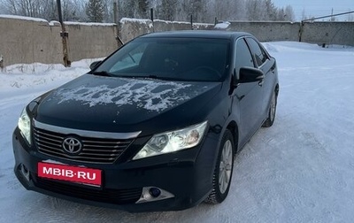 Toyota Camry, 2013 год, 1 900 000 рублей, 1 фотография