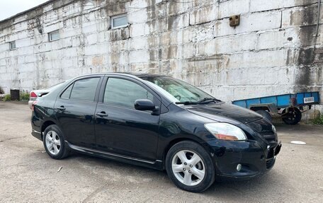 Toyota Yaris III рестайлинг, 2008 год, 700 000 рублей, 3 фотография