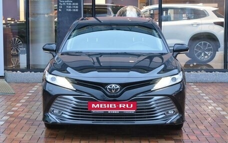 Toyota Camry, 2020 год, 3 700 000 рублей, 2 фотография