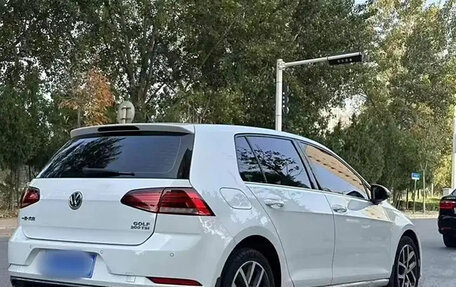 Volkswagen Golf VII, 2020 год, 1 850 000 рублей, 3 фотография