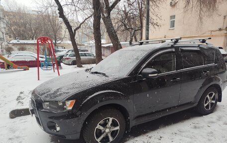 Mitsubishi Outlander III рестайлинг 3, 2010 год, 1 550 000 рублей, 2 фотография