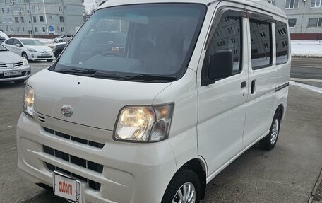 Daihatsu Hijet X, 2015 год, 980 000 рублей, 3 фотография