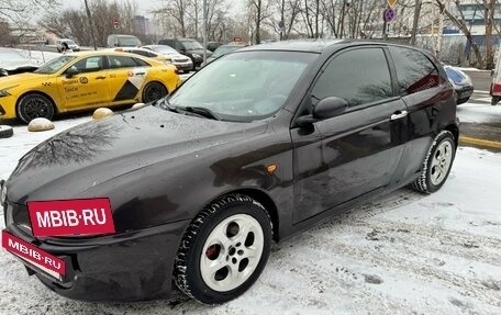 Alfa Romeo 147 I рестайлинг, 2003 год, 5 фотография