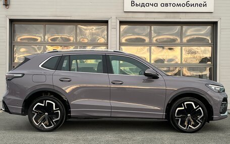 Volkswagen Tiguan, 2024 год, 6 100 000 рублей, 4 фотография