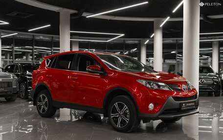 Toyota RAV4, 2013 год, 1 985 000 рублей, 2 фотография