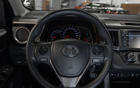 Toyota RAV4, 2013 год, 1 985 000 рублей, 9 фотография