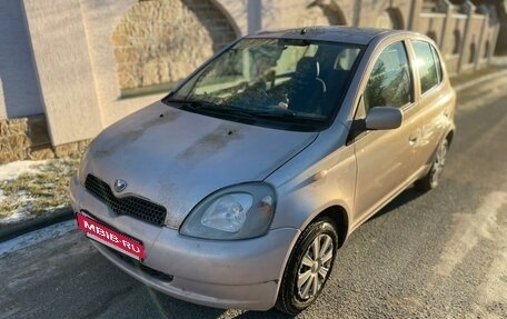 Toyota Vitz, 2001 год, 350 000 рублей, 3 фотография