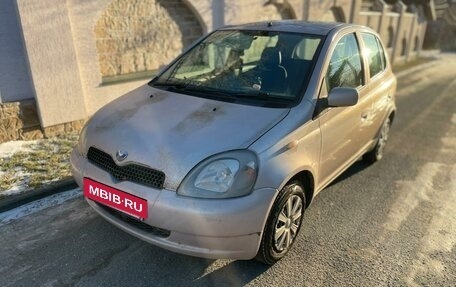 Toyota Vitz, 2001 год, 350 000 рублей, 4 фотография