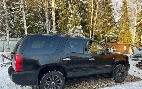 Chevrolet Tahoe III, 2008 год, 1 800 000 рублей, 2 фотография